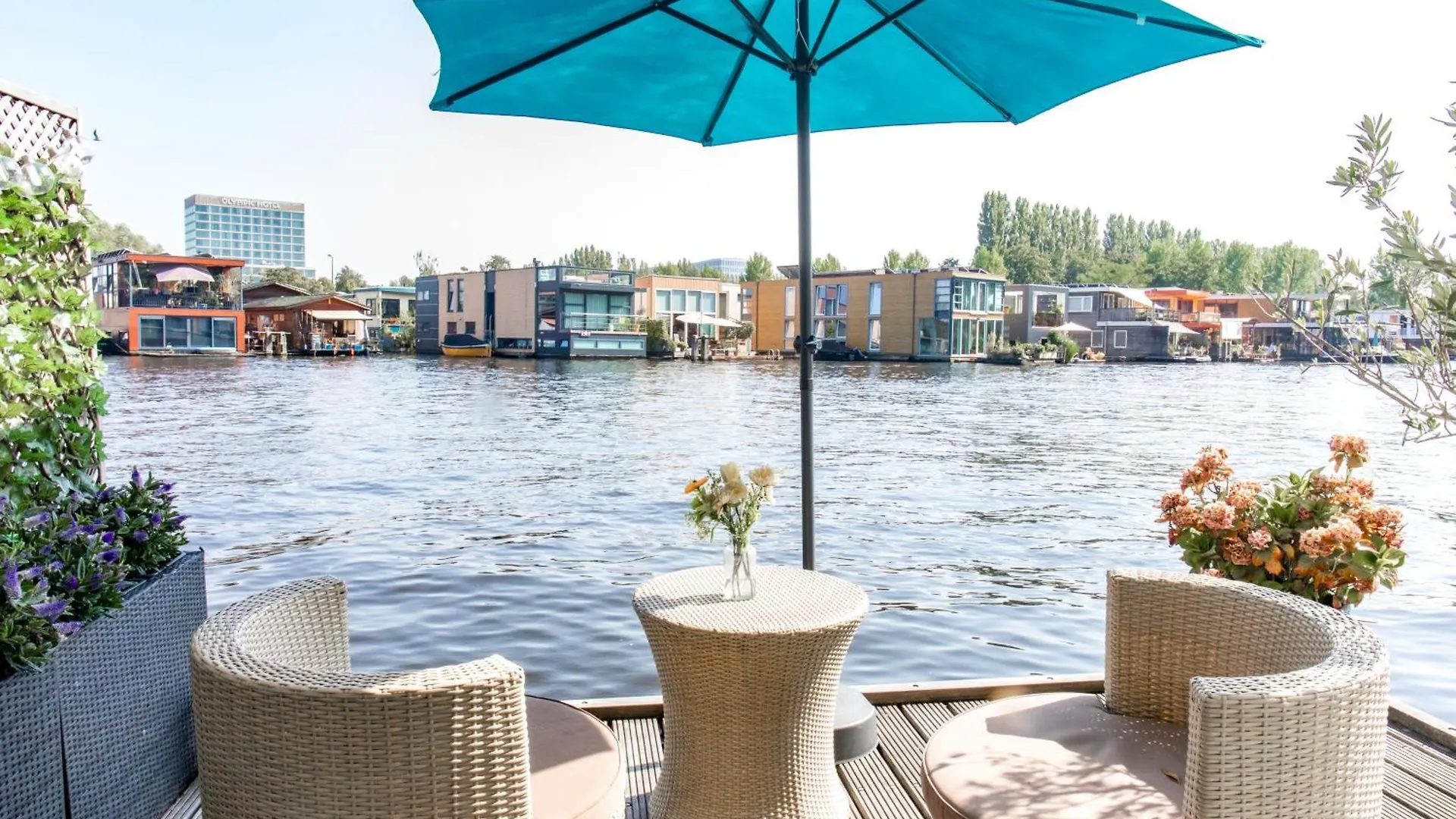 The New Lake Boathouse Amsterdam 0*,  Netherlands